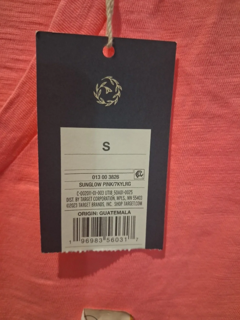 NWT--UNIVERSAL THREAD WOMEN'S PINK COTTON V-NECK TOP! - Picture 4 of 6